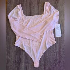 Lululemon Wundermost nulu square neck long sleeve bodysuit. Xlarge.Light pink.